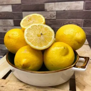 Zitronen, unbehandelt